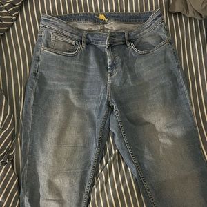 Tommy Bahama Boyfriend Jean